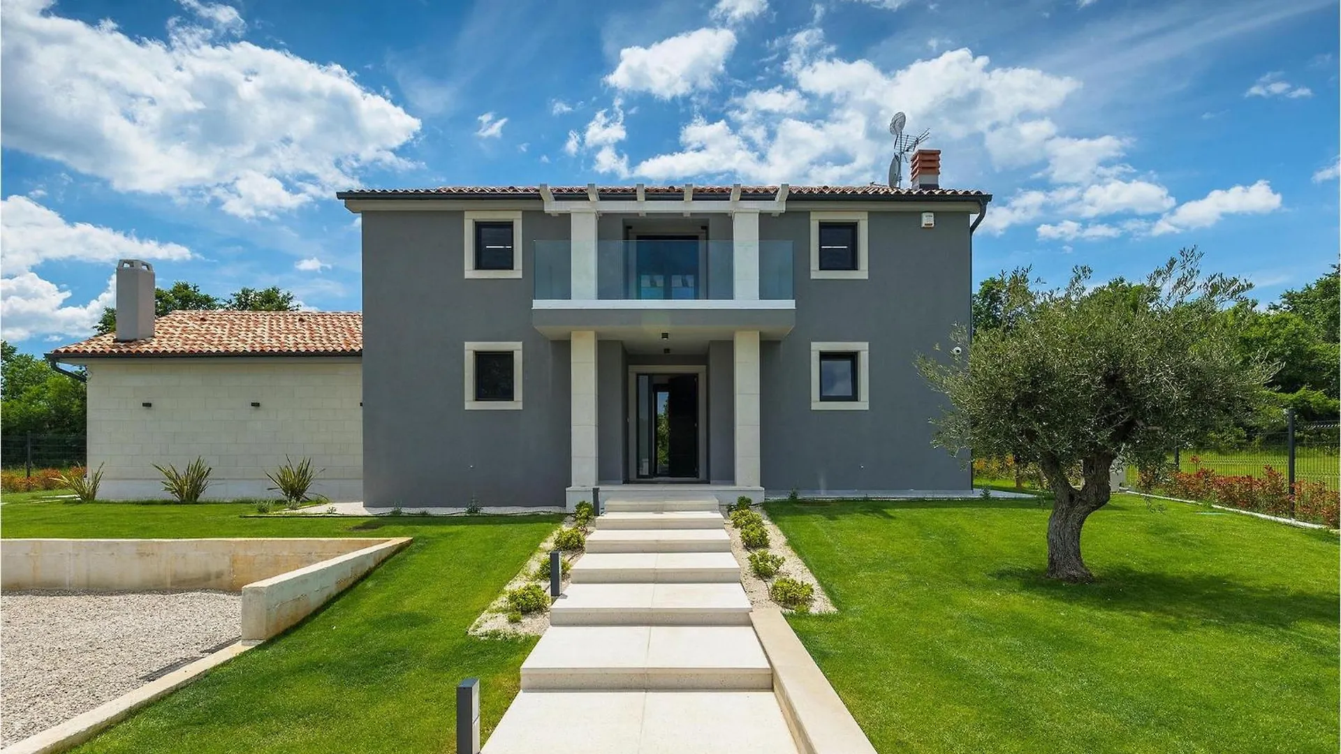 Villa Tre Olive Pula 0*,